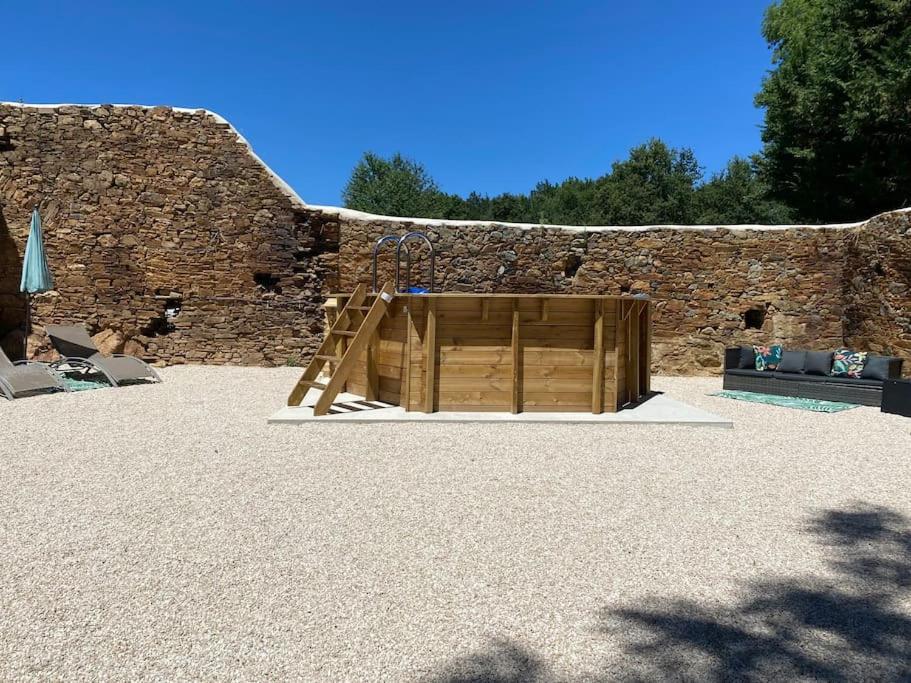 Spacious 1 Bed Home With Shared Pool Champagnac-la-Riviere Luaran gambar